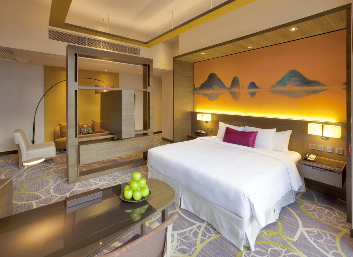 Crowne Plaza Kowloon East By Ihg Hotel Hong Kong
